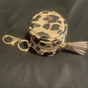 Itzy Ritzy pacifier holder